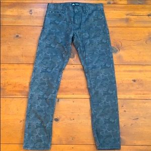 Nike SB Camo Pants Men’s Sz 34
